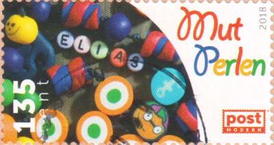 011.jpg