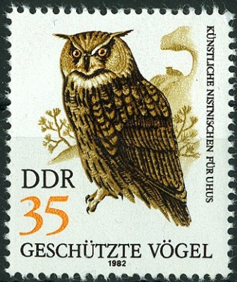 DDR 1982 - Uhu.jpg