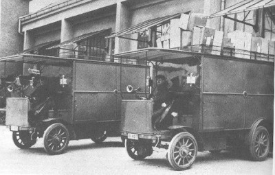 lloyd elektrowagen paketzustellung berlin.jpg