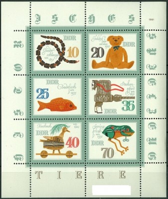 DDR 1981 MiNr. Kleinbogen Spielzeug -2.jpg