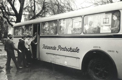 873-fahrende-postschule.jpg