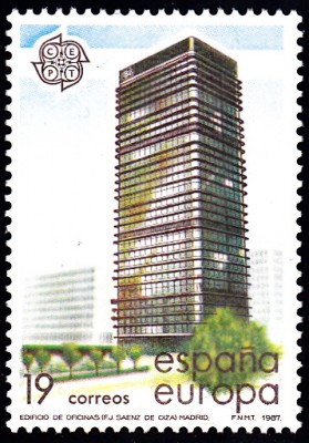 E1987.jpg
