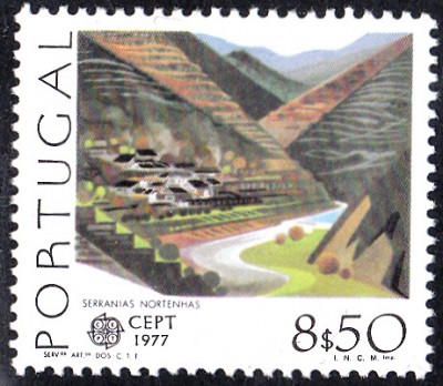 E1977_0003.jpg