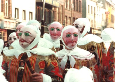 800px-Binche_-_Les_Gilles.jpg