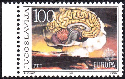 E1986_0011.jpg