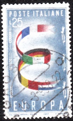E1957.jpg