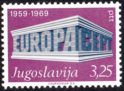 E1969_0010.jpg