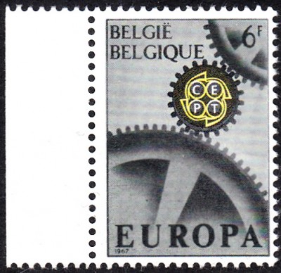 E1967_0011.jpg