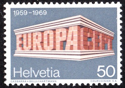 E1969_0014.jpg