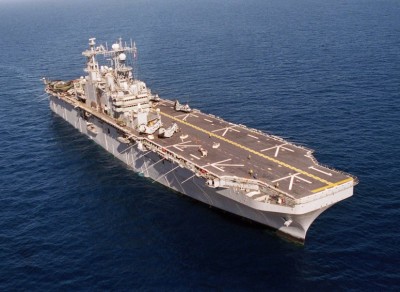 USS_Tarawa_(LHA-1).jpg
