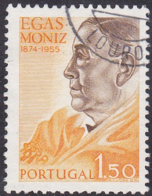 1949Moniz.jpg