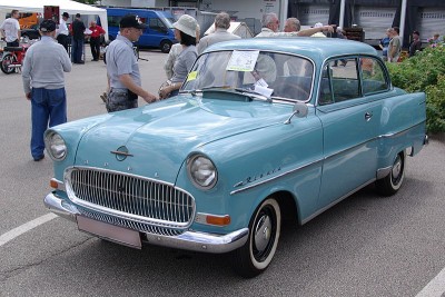800px-Opel_Olympia_Rekord_BW_1.JPG