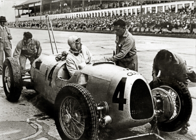 race_car.jpg