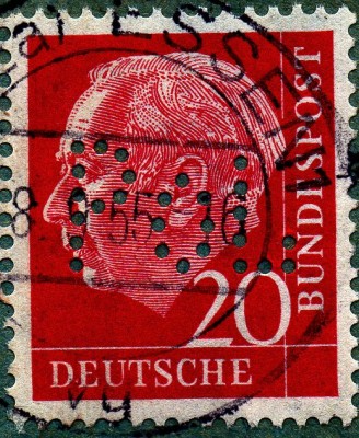 POL004.jpg