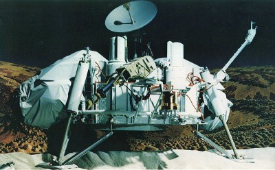 800px-Viking_Lander_model.jpg