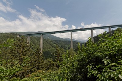 1280px-Europabruecke_Brenner_6233.jpg