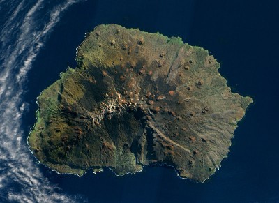 800px-Marion_Island,_South_Africa,_EO-1_ALI_satellite_image,_5_May_2009.jpg