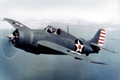 F4F-3_new_pitot_tube_of_later_model.jpg