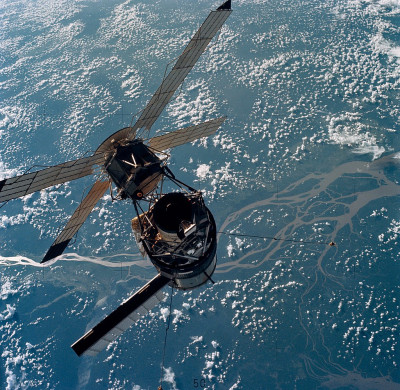 1024px-Skylab_3_Close-Up_-_GPN-2000-001711.jpg