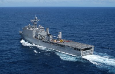 USS_Pearl_Harbor_(LSD.52).jpg